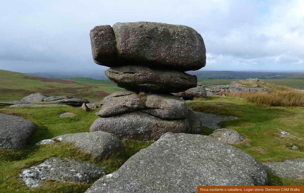Roca oscilante o caballera. Logan stone. Dartmoor CAM Walks