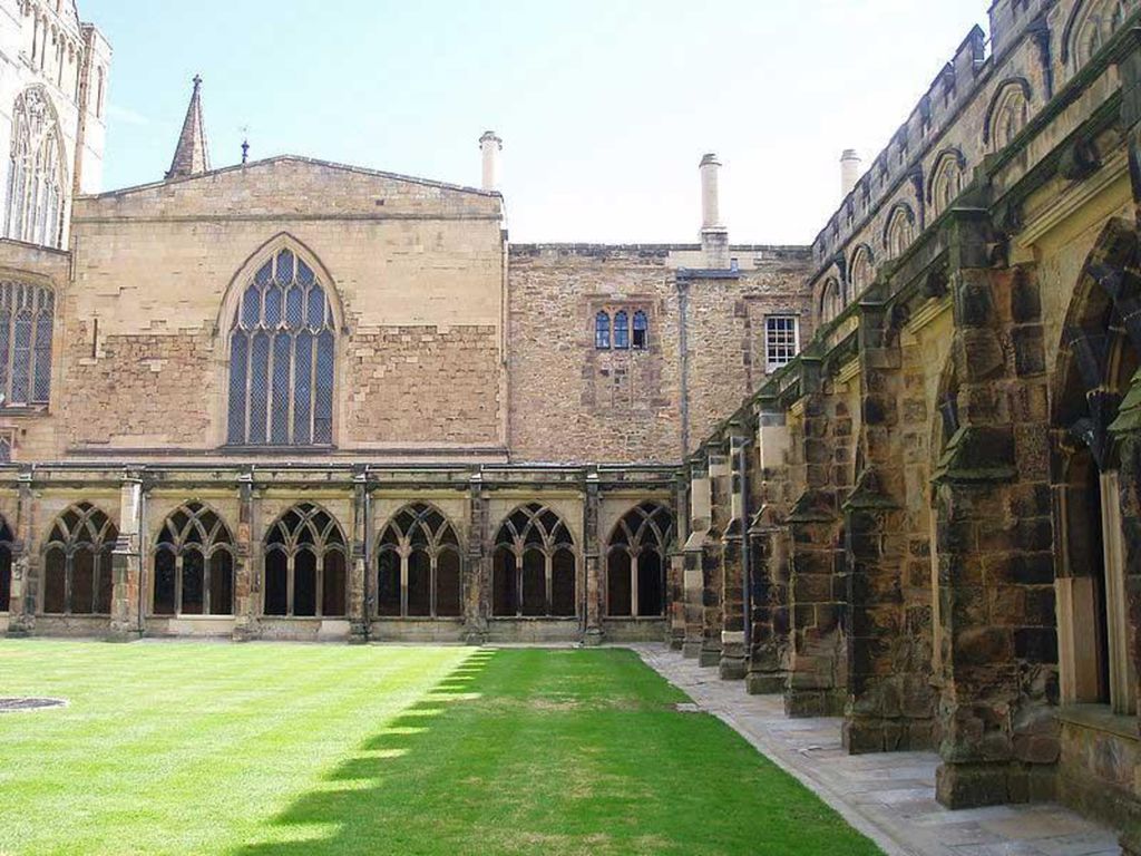 Catedral de Durham se encuentra en la en la ciudad del mismo nombre