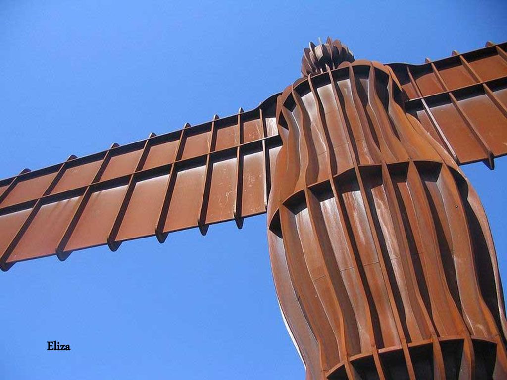 El Ángel del Norte es una escultura moderna que se encuentra en la ciudad de Gateshead. Hecha en acero y con una altura de 20 metros, las alas miden 54 metros de extremo a extremo de la estatua.