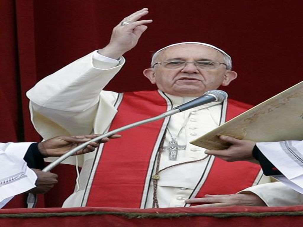 Con espíritu de misericordia, abrazamos a todos los que huyen de la guerra y del hambre, o que se ven obligados a abandonar su tierra a causa de la discriminación, la persecución, la pobreza y la degradación ambiental .