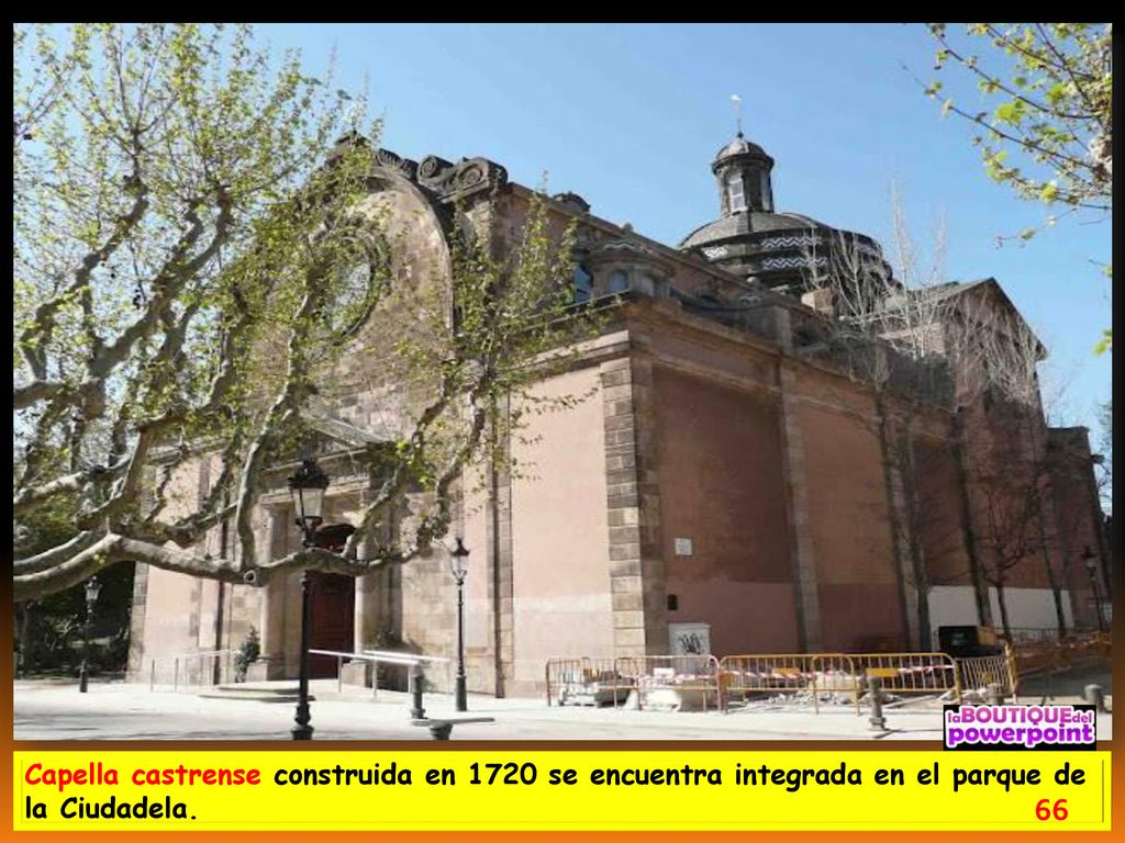 Capella castrense construida en 1720 se encuentra integrada en el parque de la Ciudadela.