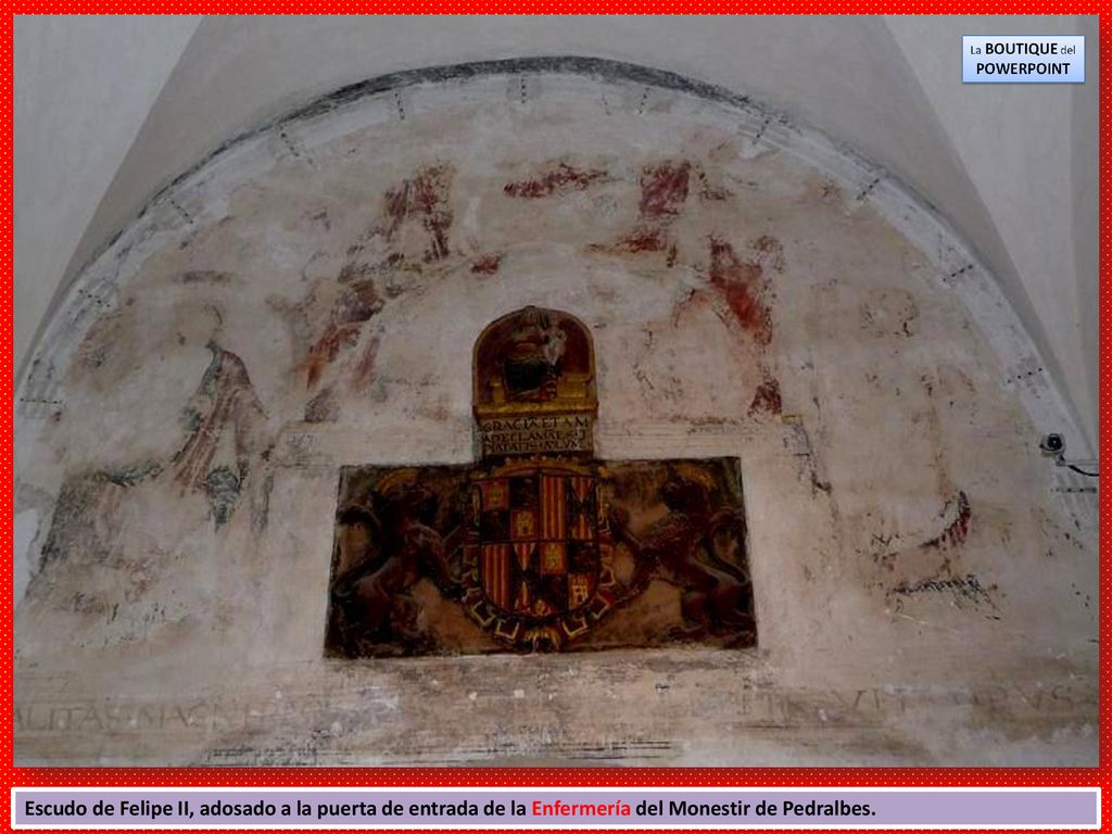 Escudo de Felipe II, adosado a la puerta de entrada de la Enfermería del Monestir de Pedralbes.