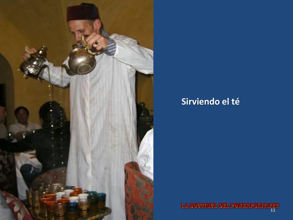 Sirviendo el té jueves, 13 de septiembre de 2018jueves, 13 de septiembre de 2018