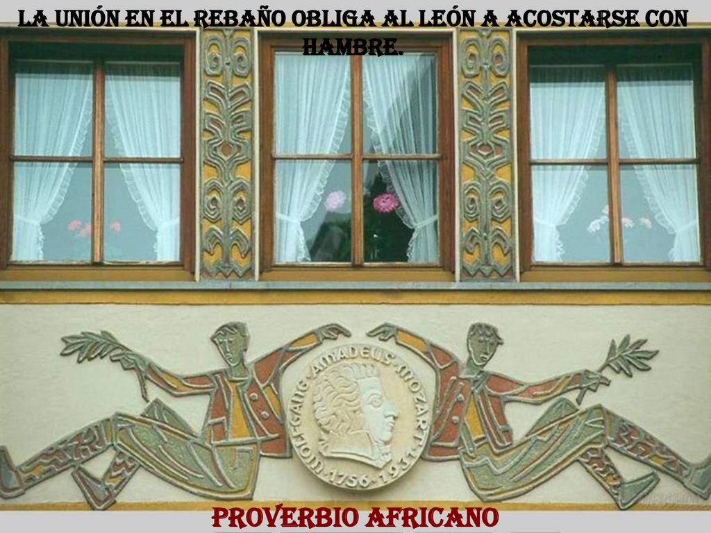 La unión en el rebaño obliga al león a acostarse con hambre.
