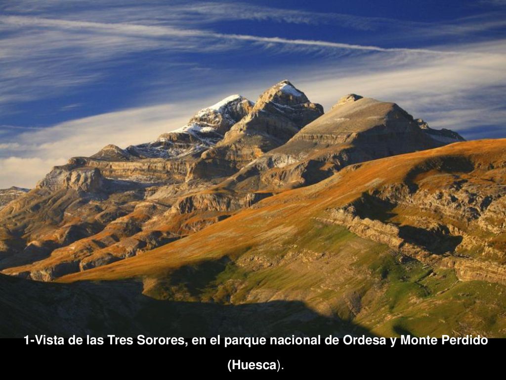 1-Vista de las Tres Sorores, en el parque nacional de Ordesa y Monte Perdido (Huesca).