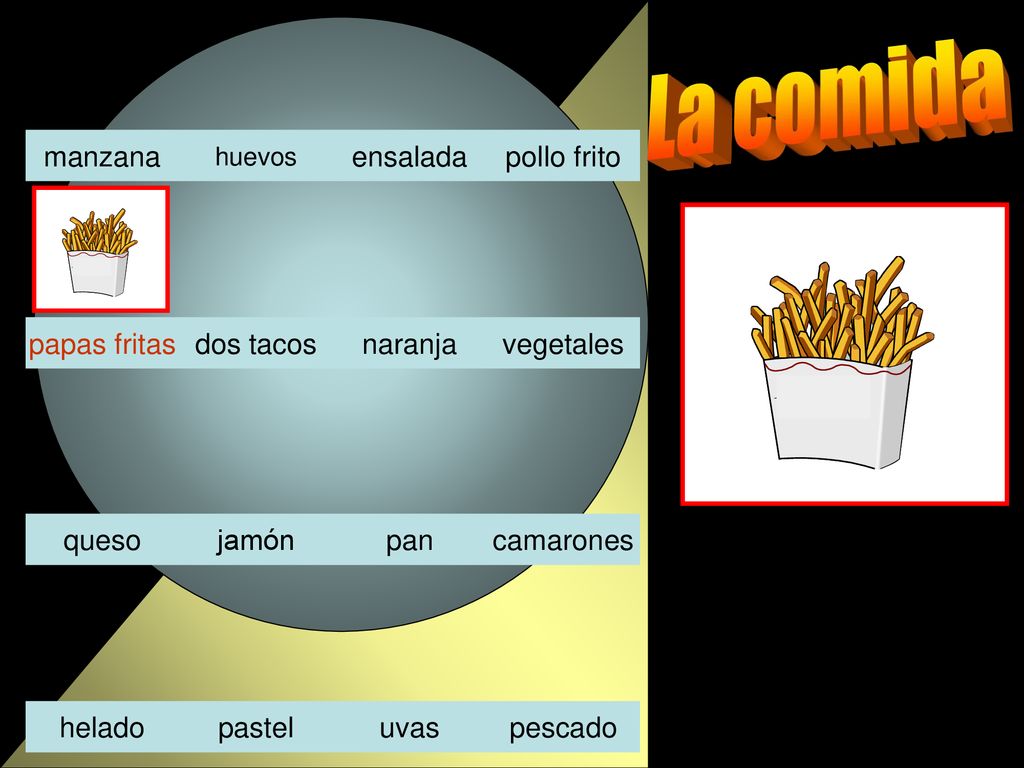 La comida manzana ensalada pollo frito papas fritas dos tacos naranja