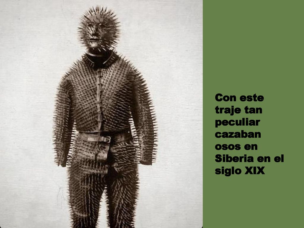 Con este traje tan peculiar cazaban osos en Siberia en el siglo XIX