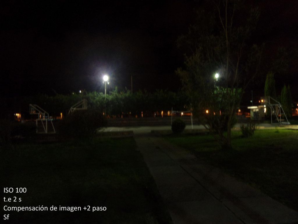 ISO 100 t.e 2 s Compensación de imagen +2 paso Sf