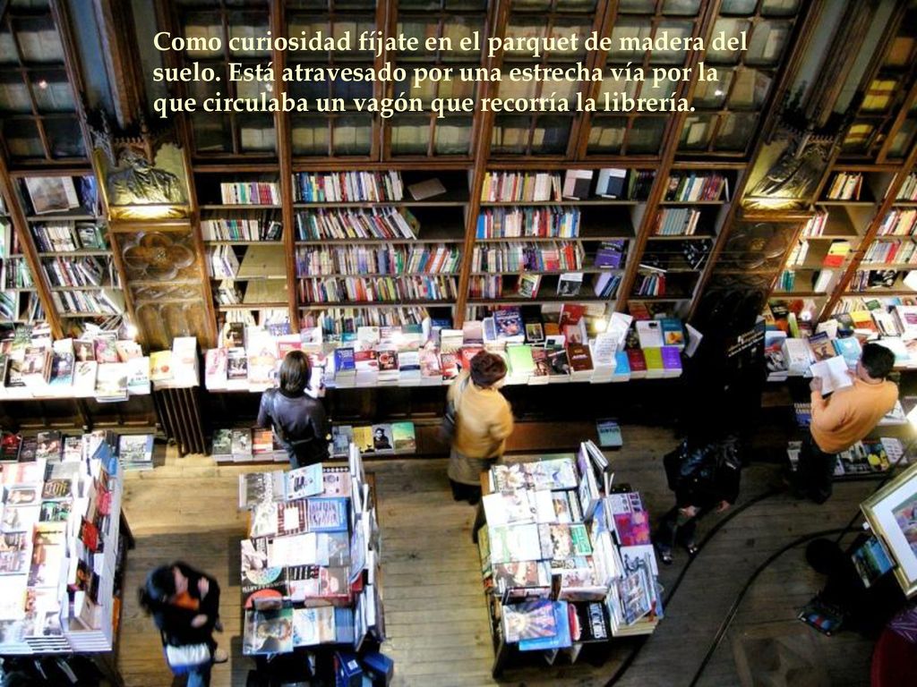 Como curiosidad fíjate en el parquet de madera del suelo