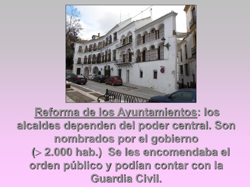 Reforma de los Ayuntamientos: los alcaldes dependen del poder central