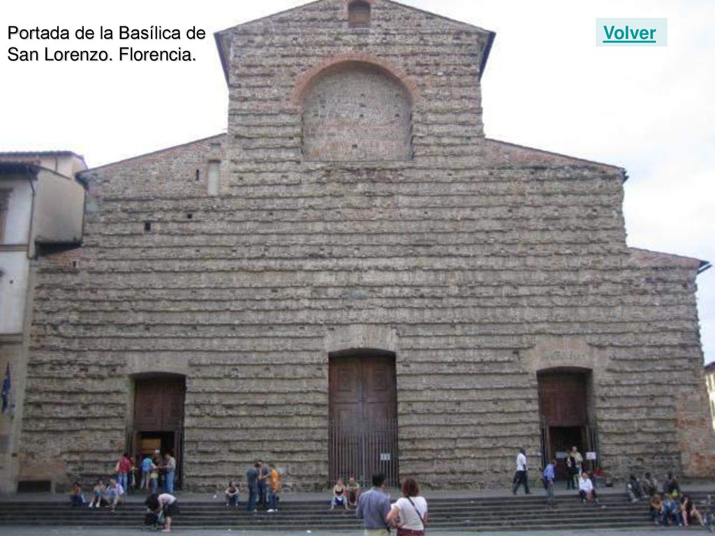 Portada de la Basílica de San Lorenzo. Florencia.