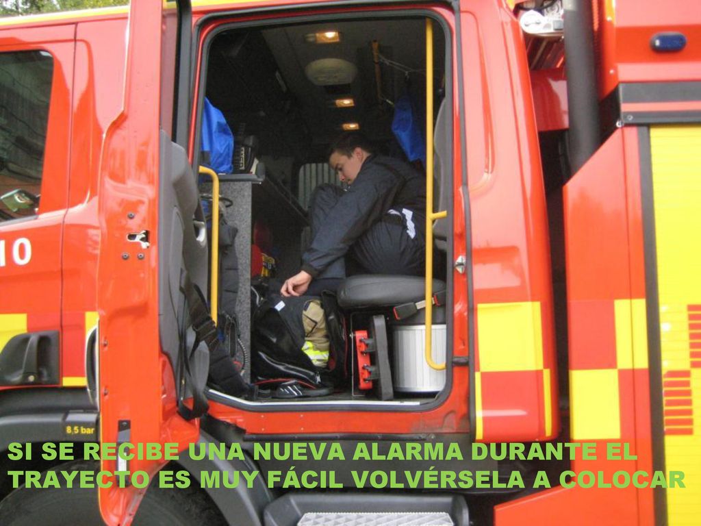 SI SE RECIBE UNA NUEVA ALARMA DURANTE EL TRAYECTO ES MUY FÁCIL VOLVÉRSELA A COLOCAR