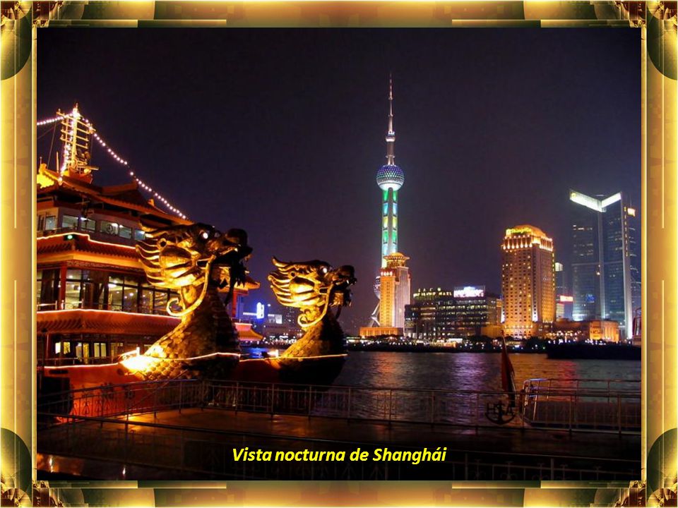 Vista nocturna de Shanghái