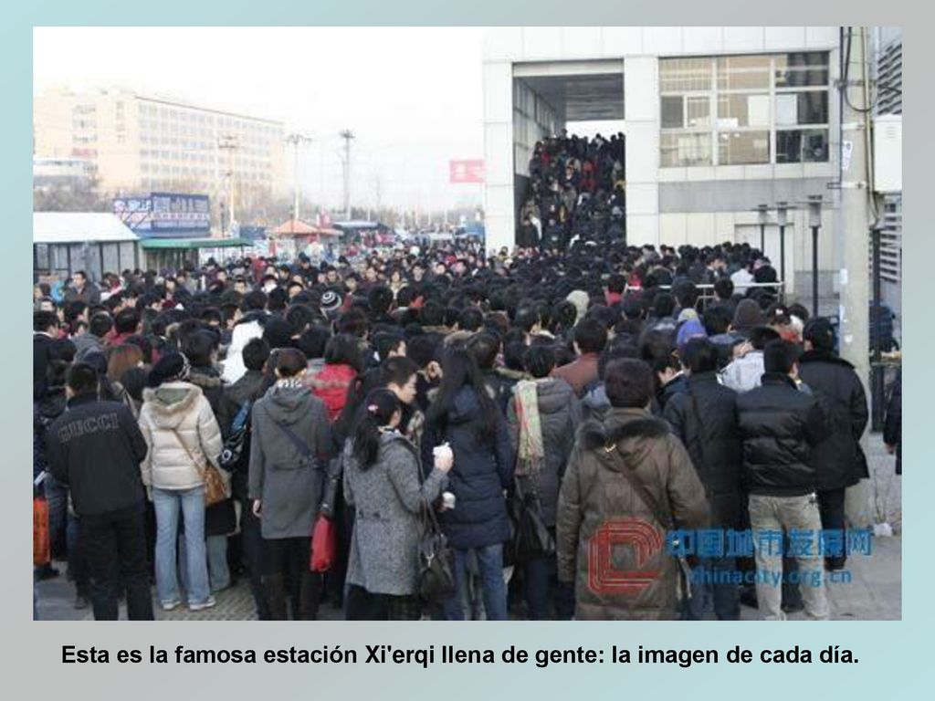 Esta es la famosa estación Xi erqi llena de gente: la imagen de cada día.