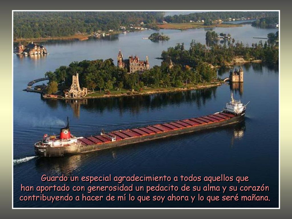 Guardo un especial agradecimiento a todos aquellos que han aportado con generosidad un pedacito de su alma y su corazón contribuyendo a hacer de mí lo que soy ahora y lo que seré mañana.
