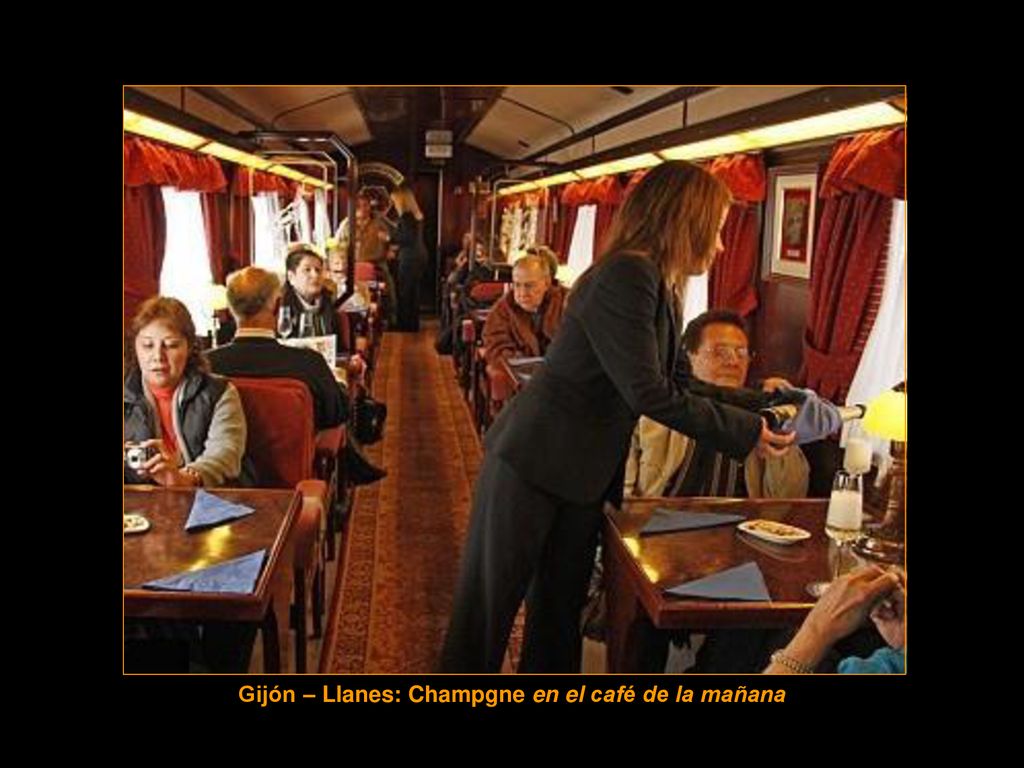 Gijón – Llanes: Champgne en el café de la mañana