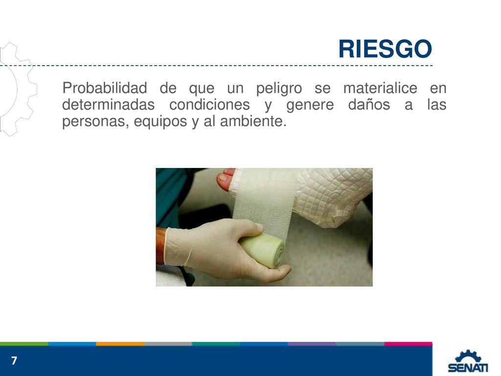 RIESGO Probabilidad de que un peligro se materialice en determinadas condiciones y genere daños a las personas, equipos y al ambiente.