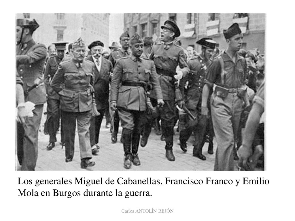 Los generales Miguel de Cabanellas, Francisco Franco y Emilio Mola en Burgos durante la guerra.
