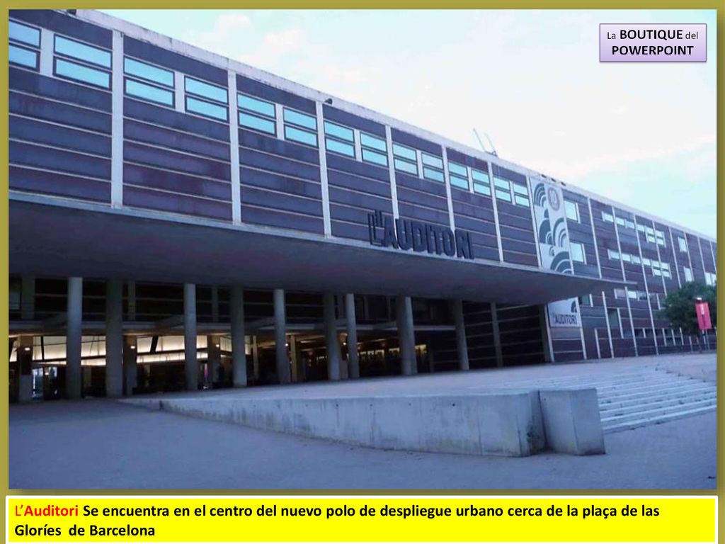 L’Auditori Se encuentra en el centro del nuevo polo de despliegue urbano cerca de la plaça de las Gloríes de Barcelona