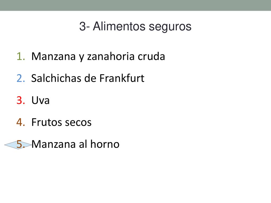 Manzana y zanahoria cruda Salchichas de Frankfurt Uva Frutos secos