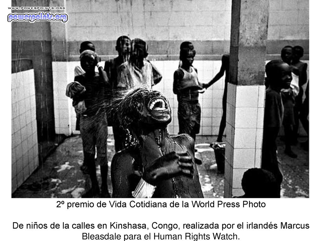 2º premio de Vida Cotidiana de la World Press Photo De niños de la calles en Kinshasa, Congo, realizada por el irlandés Marcus Bleasdale para el Human Rights Watch.