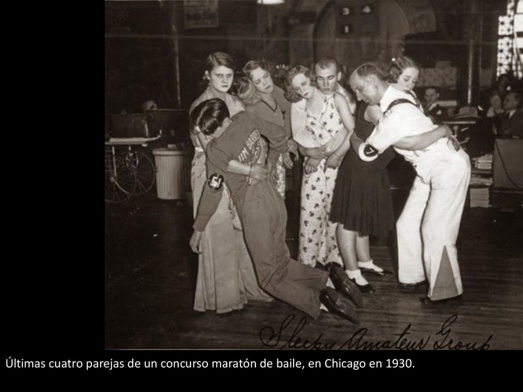 Últimas cuatro parejas de un concurso maratón de baile, en Chicago en 1930.