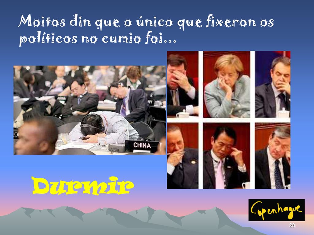 Moitos din que o único que fixeron os políticos no cumio foi...