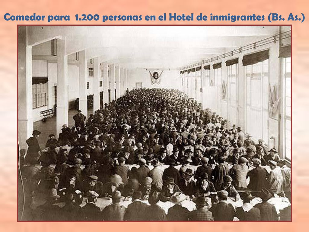 Comedor para personas en el Hotel de inmigrantes (Bs. As.)