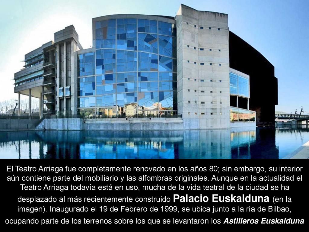 El Teatro Arriaga fue completamente renovado en los años 80; sin embargo, su interior aún contiene parte del mobiliario y las alfombras originales.