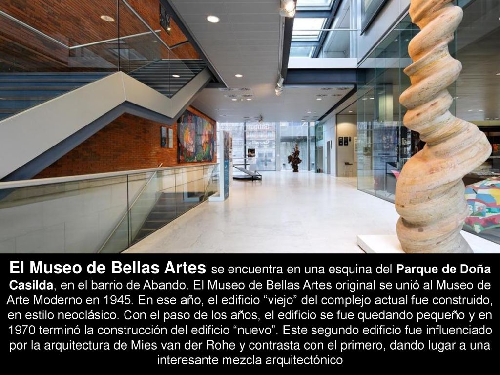 El Museo de Bellas Artes se encuentra en una esquina del Parque de Doña Casilda, en el barrio de Abando.