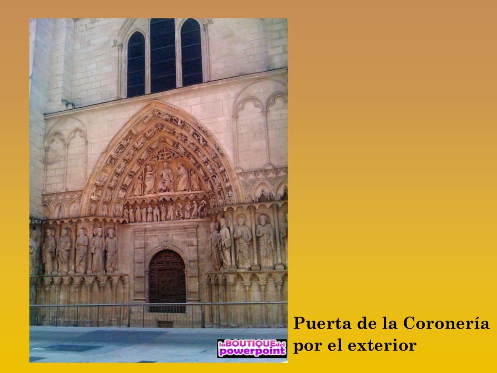 Puerta de la Coronería por el exterior