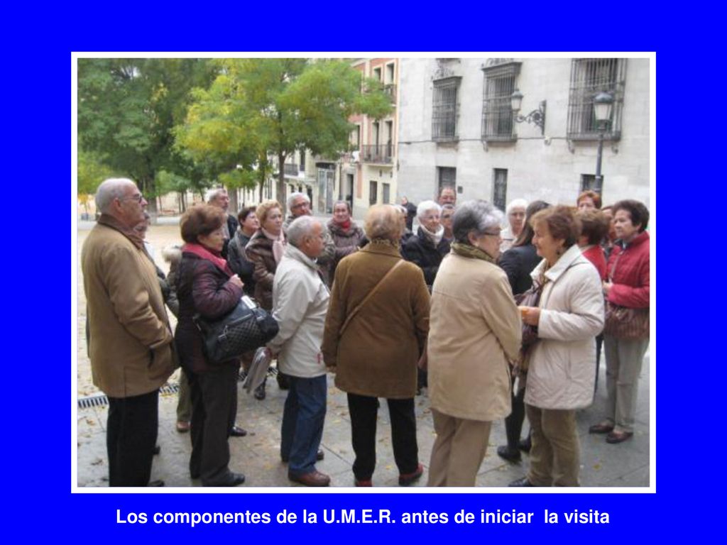 Los componentes de la U.M.E.R. antes de iniciar la visita