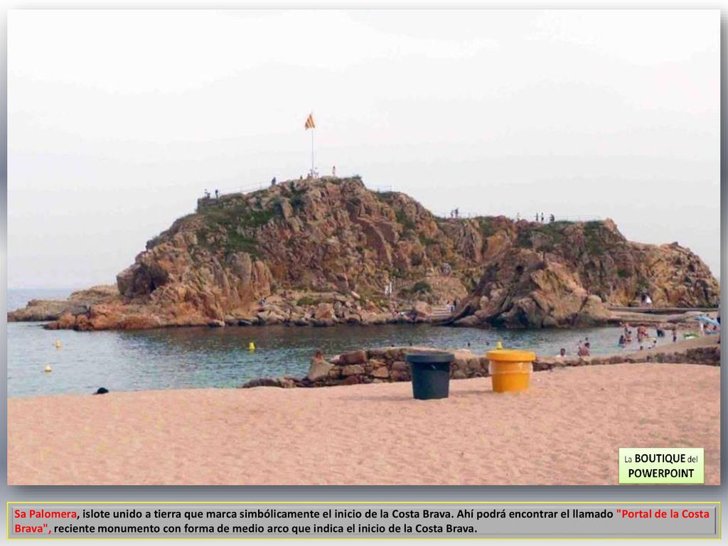 Sa Palomera, islote unido a tierra que marca simbólicamente el inicio de la Costa Brava.