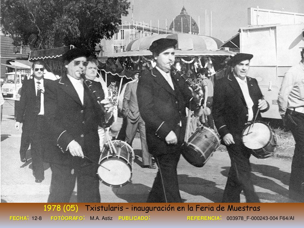 1978 (05) Txistularis – inauguración en la Feria de Muestras