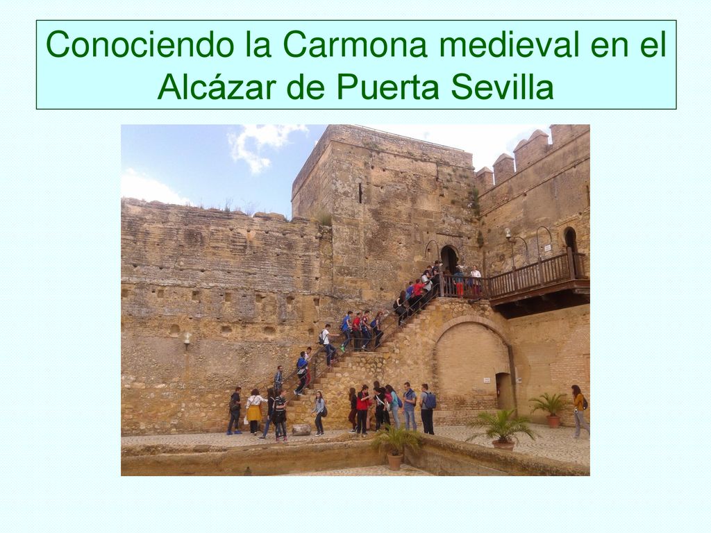 Conociendo la Carmona medieval en el Alcázar de Puerta Sevilla