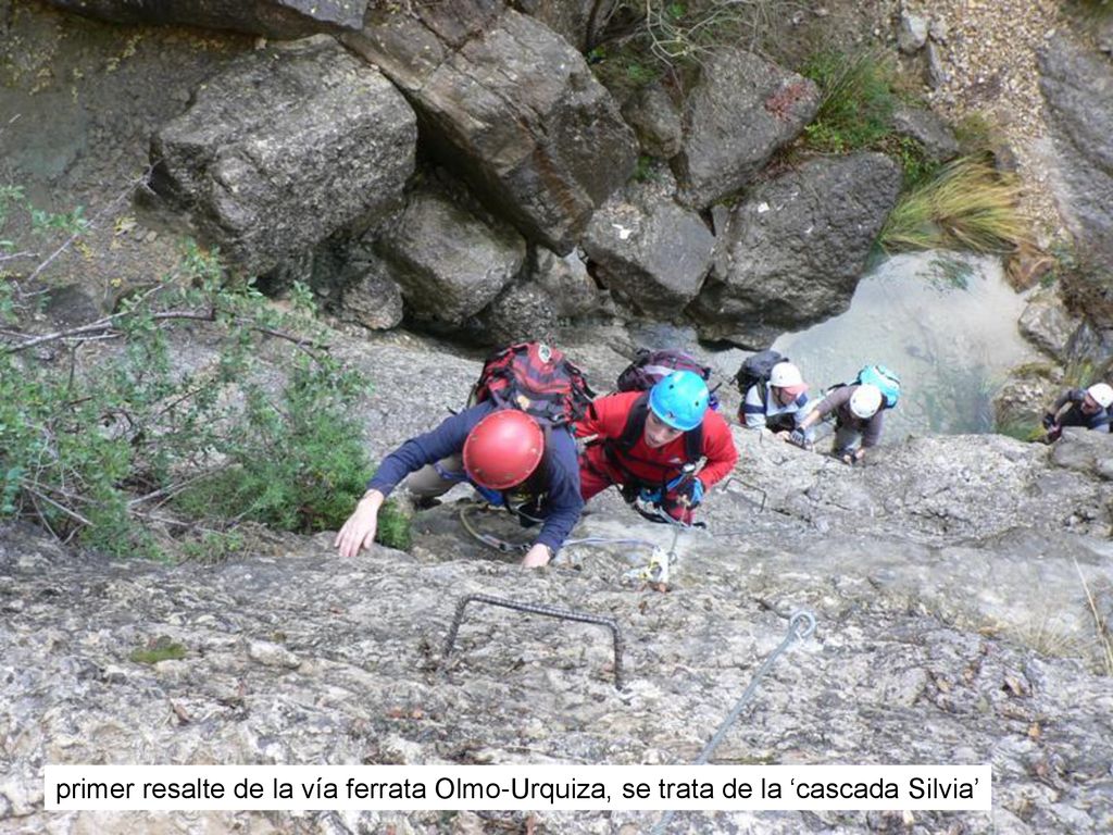 primer resalte de la vía ferrata Olmo-Urquiza, se trata de la ‘cascada Silvia’