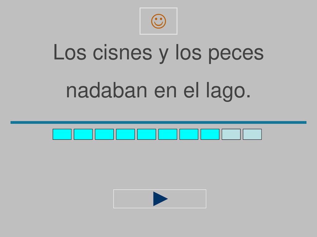  Los cisnes y los peces nadaban en el lago.