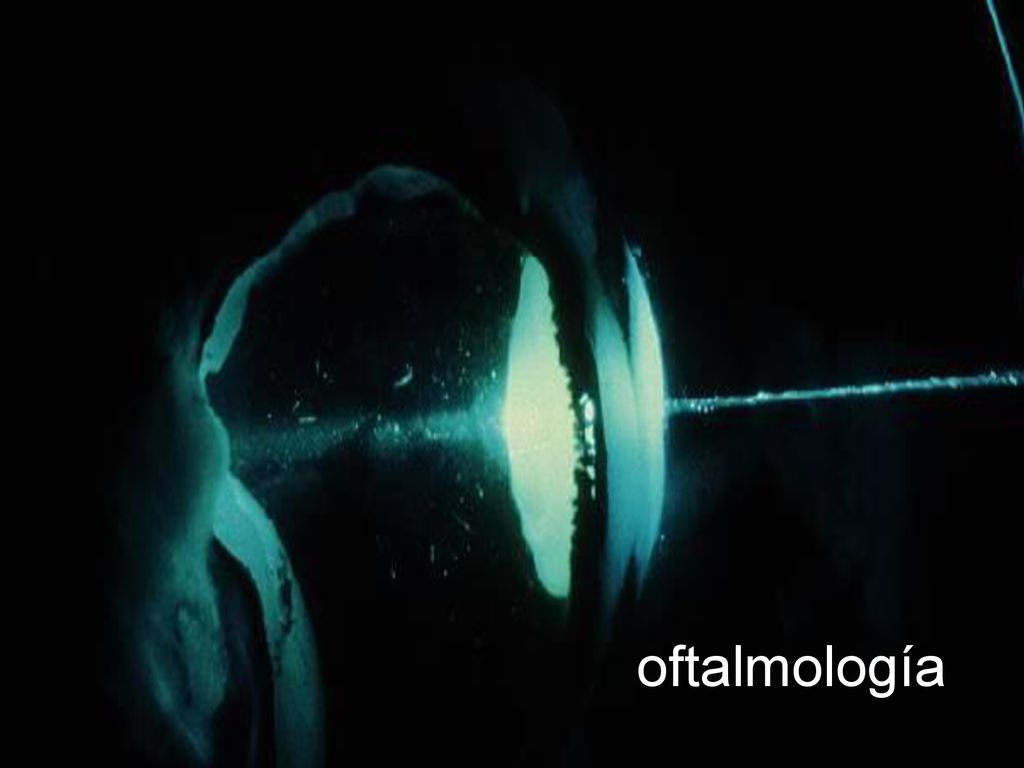 Otro importante campo de aplicación de estos láseres está en el área médica. En particular destacan sus aplicaciones en oftalmología para la fotocoagulación y soldadura de pequeñas áreas .