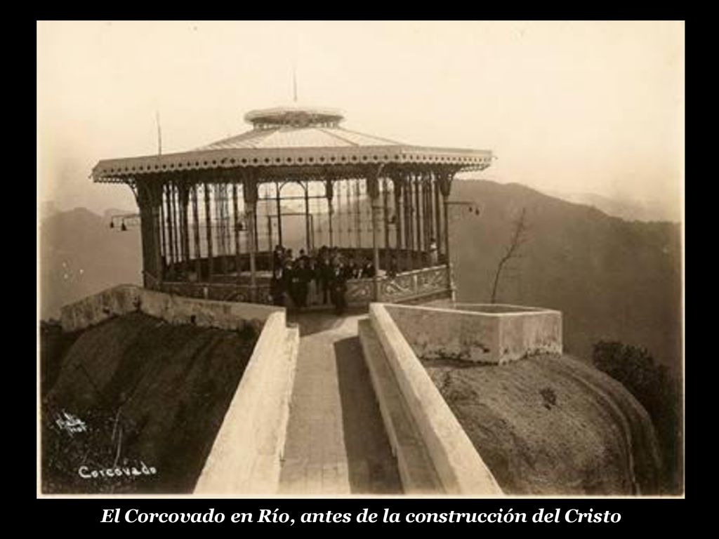 El Corcovado en Río, antes de la construcción del Cristo