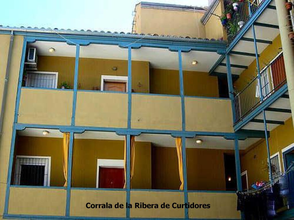 Corrala de la Ribera de Curtidores