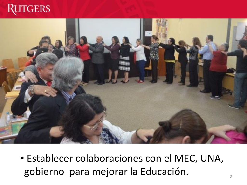Establecer colaboraciones con el MEC, UNA, gobierno para mejorar la Educación.