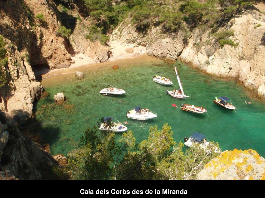 Cala dels Corbs des de la Miranda