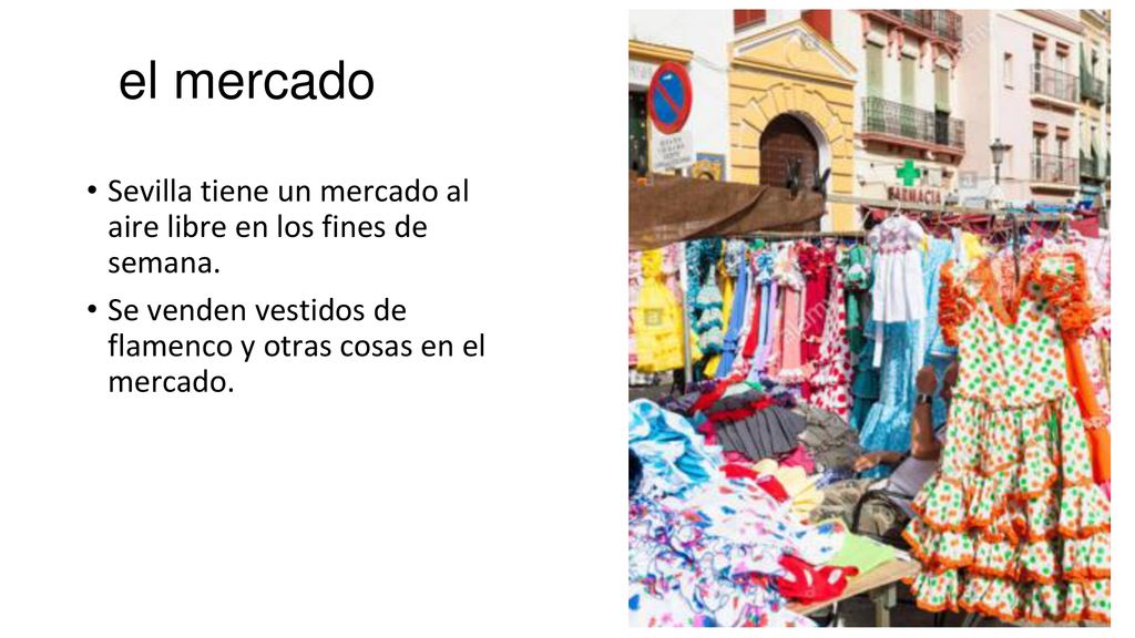 el mercado Sevilla tiene un mercado al aire libre en los fines de semana.