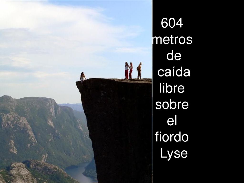 604 metros de caída libre sobre el fiordo Lyse