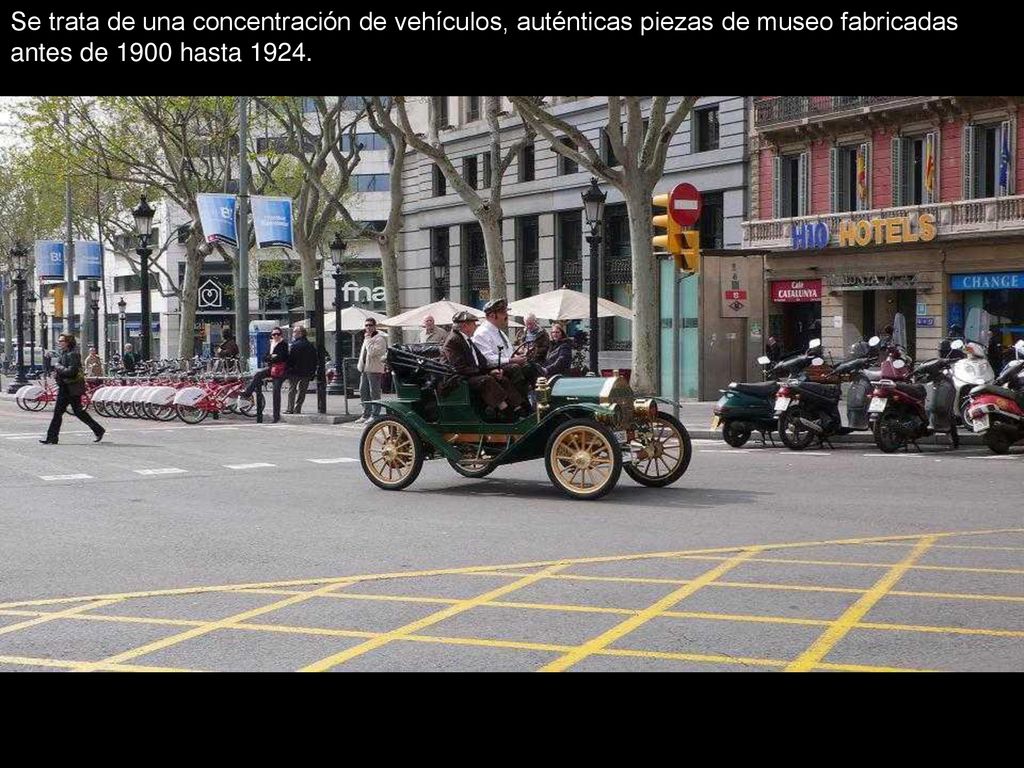 Se trata de una concentración de vehículos, auténticas piezas de museo fabricadas antes de 1900 hasta 1924.