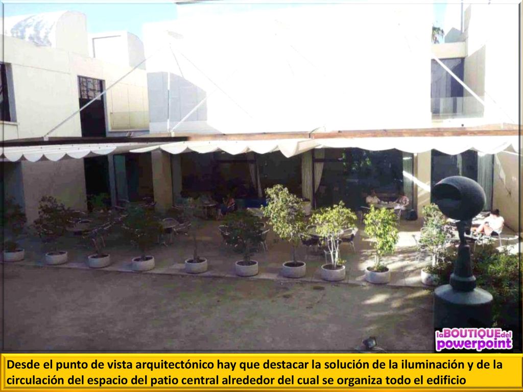 Desde el punto de vista arquitectónico hay que destacar la solución de la iluminación y de la circulación del espacio del patio central alrededor del cual se organiza todo el edificio