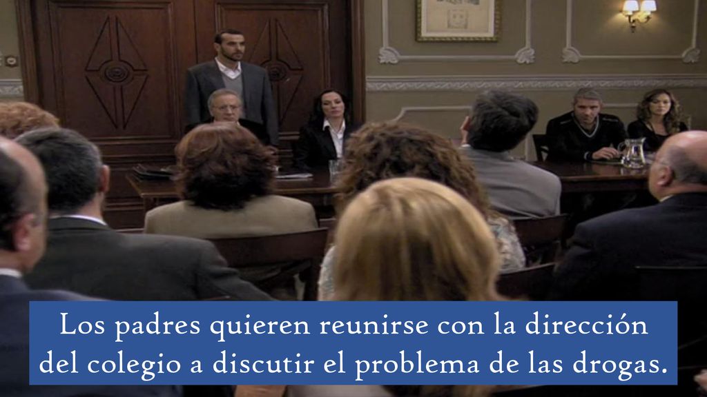 Los padres quieren reunirse con la dirección del colegio a discutir el problema de las drogas.