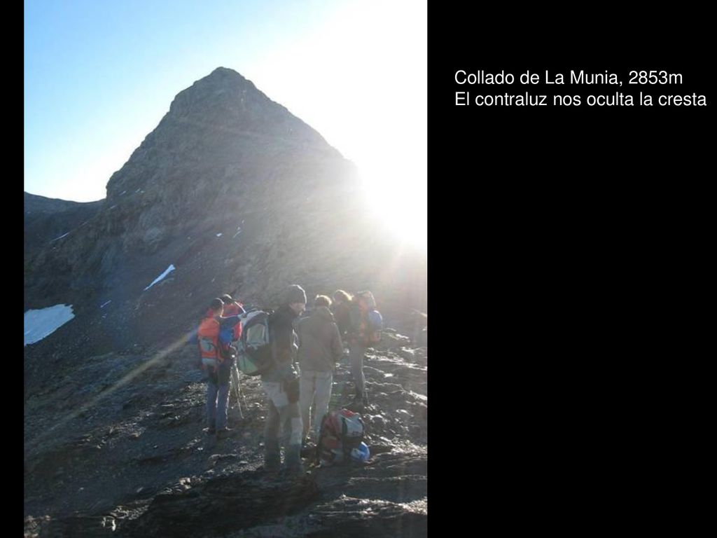 Collado de La Munia, 2853m El contraluz nos oculta la cresta