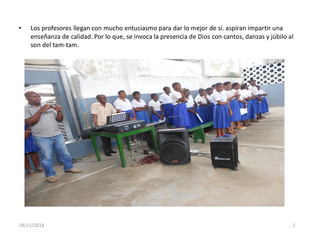 Los profesores llegan con mucho entusiasmo para dar lo mejor de si