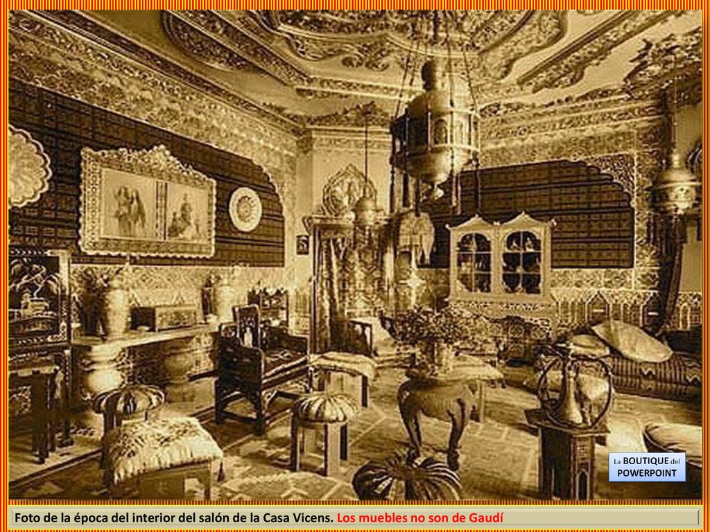 Foto de la época del interior del salón de la Casa Vicens